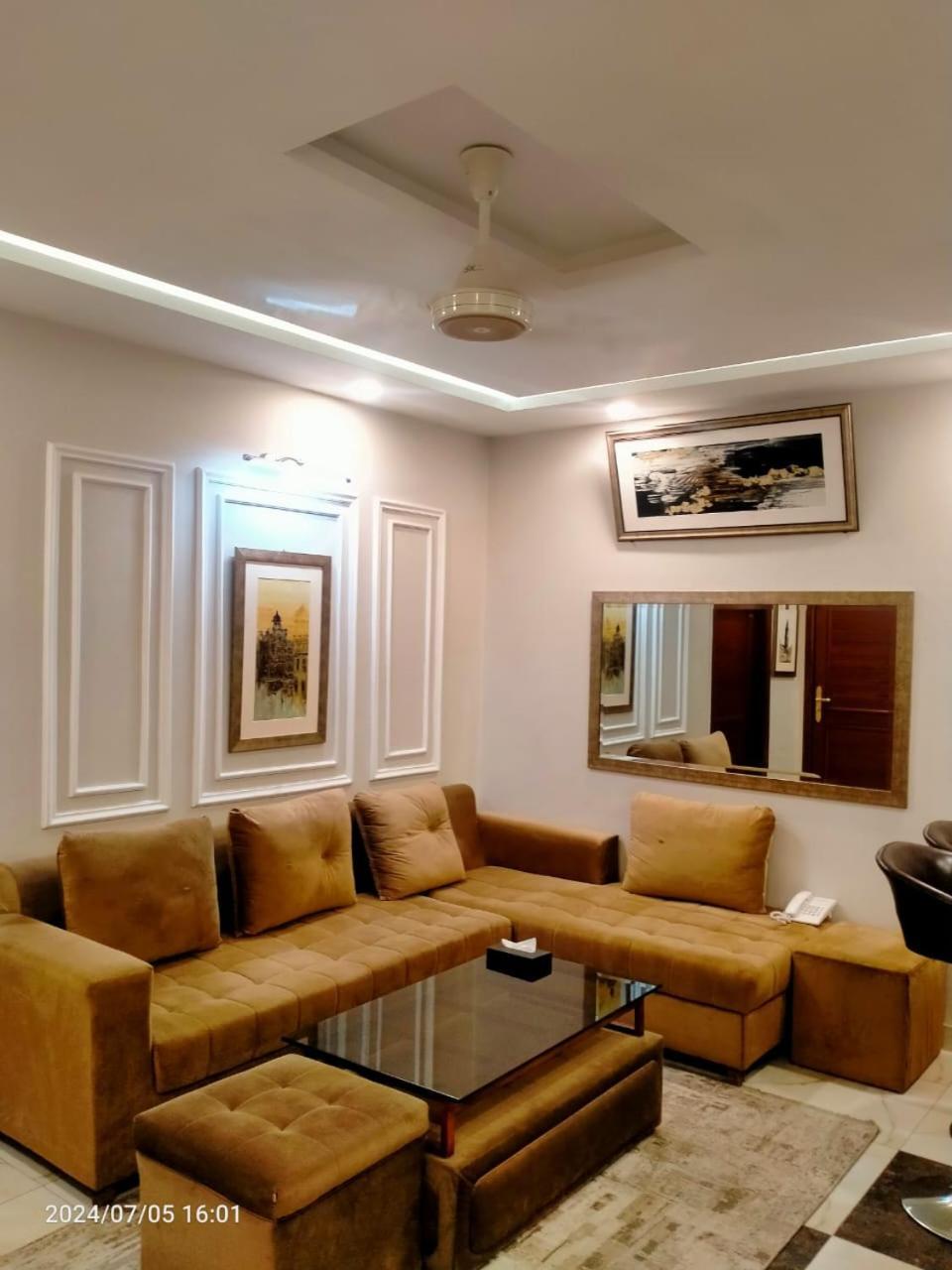 Imperial Suites Lahore Exterior foto